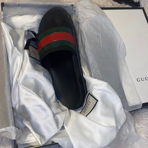 Gucci sandals size 9